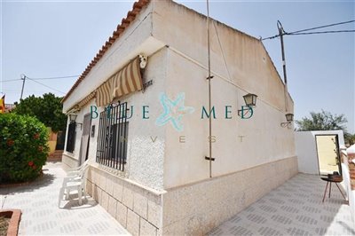 1 - Perin, House