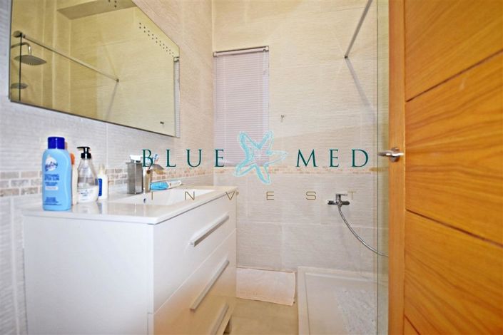 Image No.35-5 Bed Villa for sale