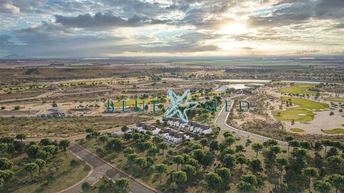 Image No.24-3 Bed Villa for sale