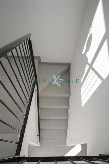 Image No.7-3 Bed Villa for sale