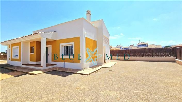 Image No.47-3 Bed Villa for sale