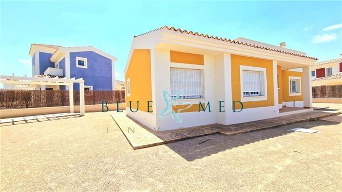 Image No.49-3 Bed Villa for sale