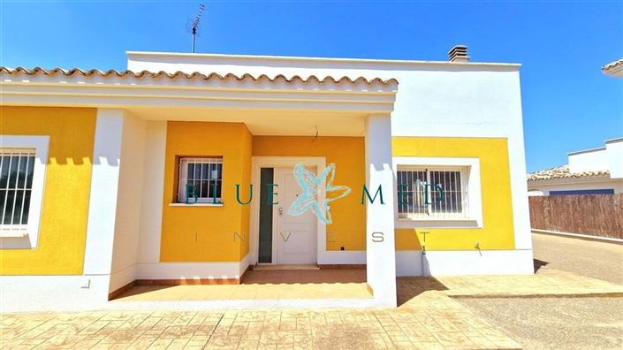 Image No.5-3 Bed Villa for sale