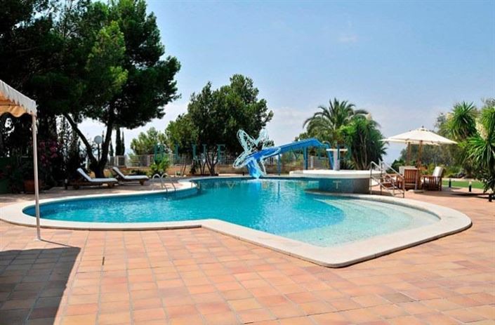 Image No.3-7 Bed Villa for sale