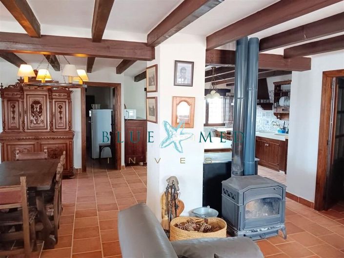 Image No.2-7 Bed Villa for sale