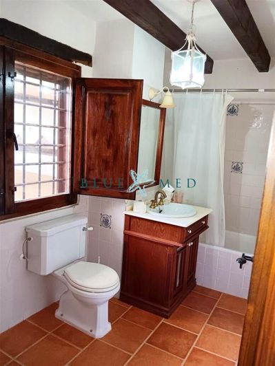 Image No.23-7 Bed Villa for sale