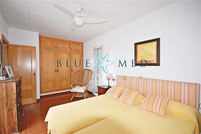 Image No.27-8 Bed Villa for sale