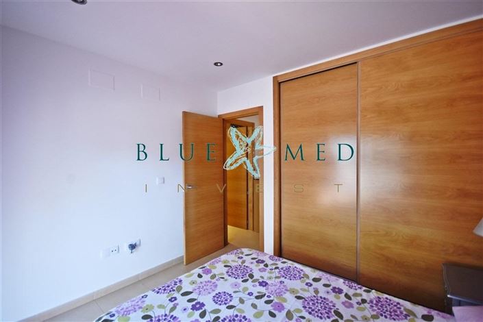 Image No.12-3 Bed Flat for sale