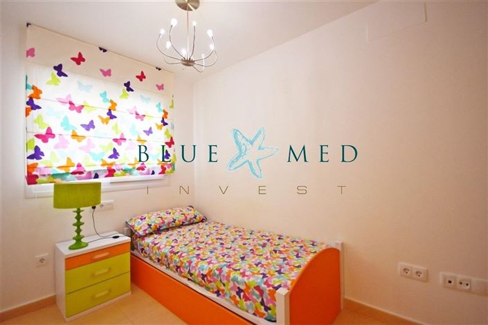 Image No.17-3 Bed Flat for sale