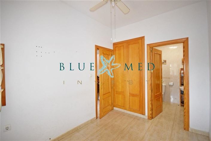 Image No.14-3 Bed Flat for sale