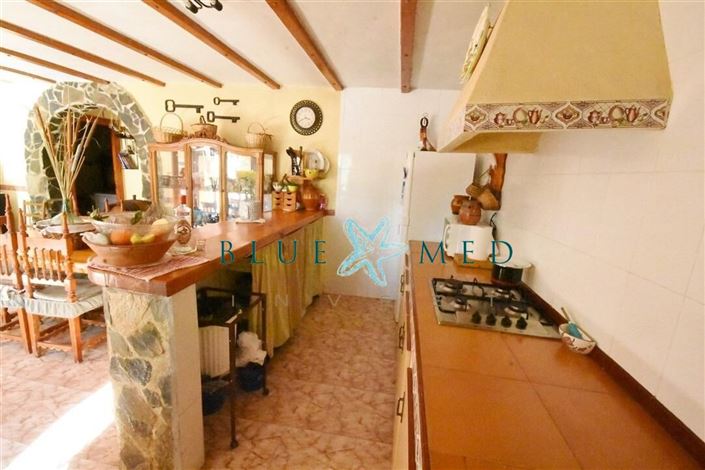 Image No.19-2 Bed Country House for sale