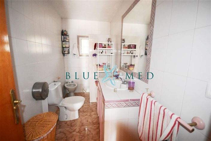 Image No.26-2 Bed Country House for sale