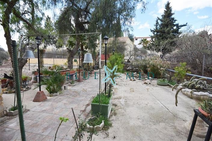 Image No.32-2 Bed Country House for sale