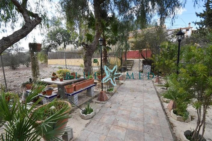 Image No.34-2 Bed Country House for sale