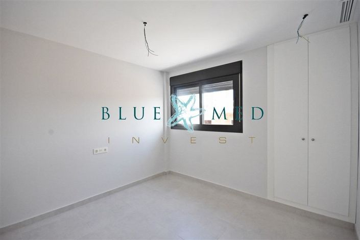 Image No.25-3 Bed Villa for sale