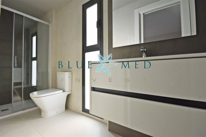 Image No.29-3 Bed Villa for sale