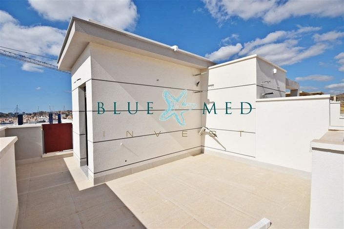 Image No.33-3 Bed Villa for sale