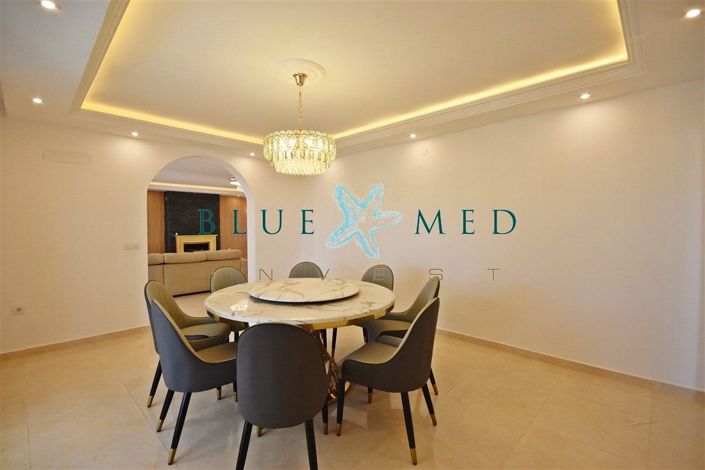 Image No.15-4 Bed Villa for sale