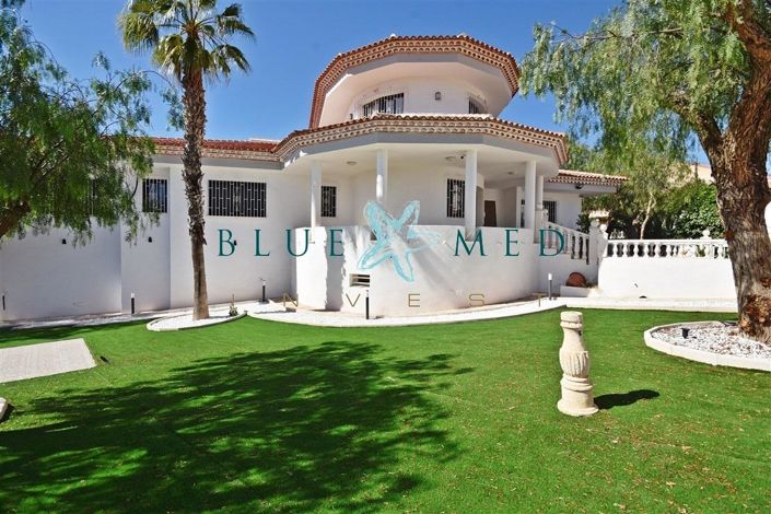 Image No.5-4 Bed Villa for sale