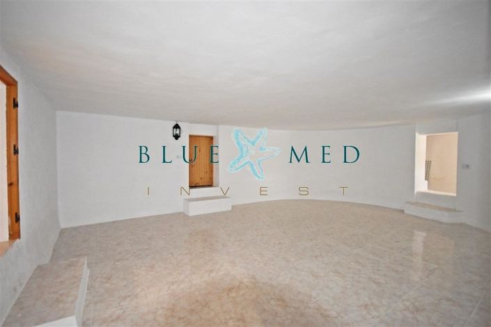 Image No.46-4 Bed Villa for sale