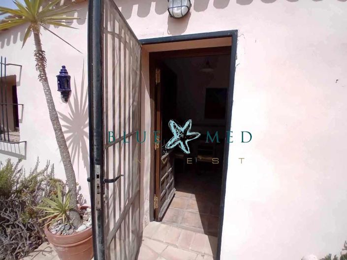 Image No.3-6 Bed Country House for sale