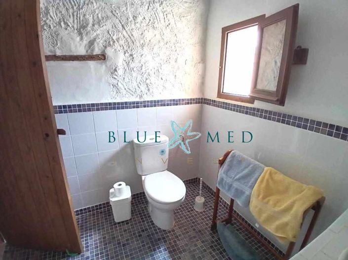 Image No.34-6 Bed Country House for sale