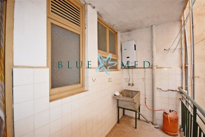 Image No.7-4 Bed Flat for sale