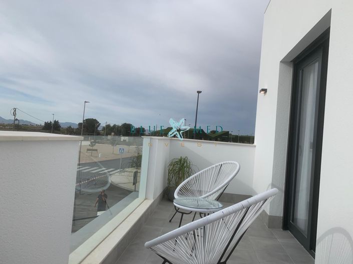 Image No.21-2 Bed Villa for sale