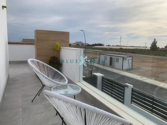 Image No.22-2 Bed Villa for sale