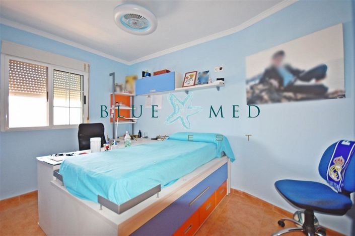 Image No.19-4 Bed Duplex for sale