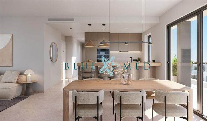 Image No.10-3 Bed Apartment for sale