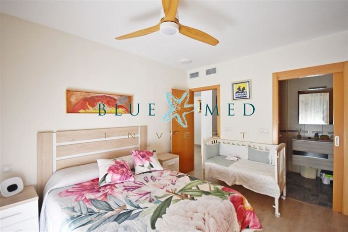 Image No.13-2 Bed Apartment for sale