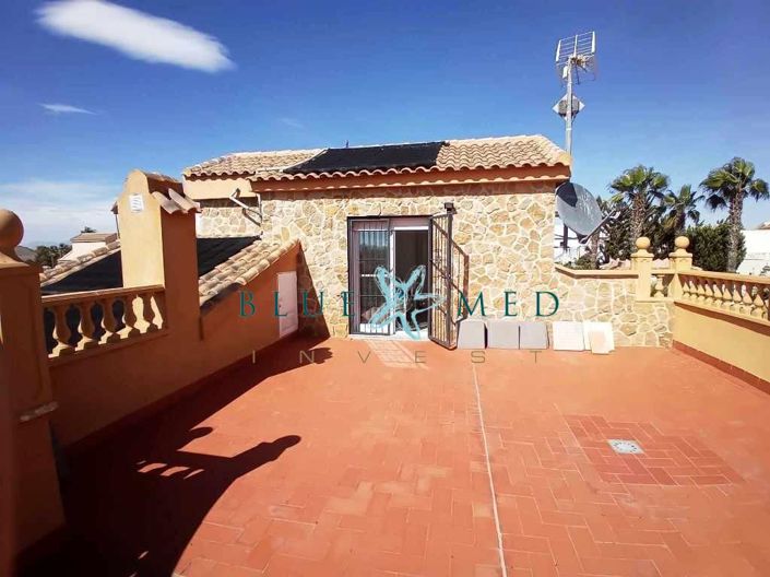 Image No.25-3 Bed Villa for sale