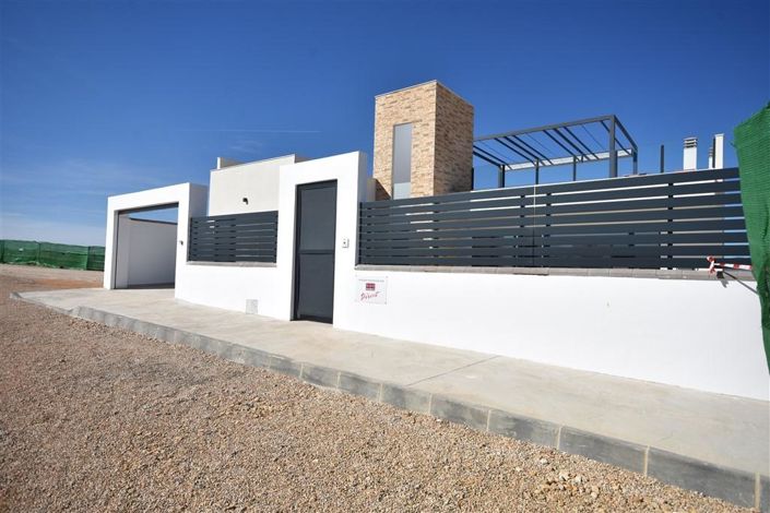 Image No.6-2 Bed House for sale