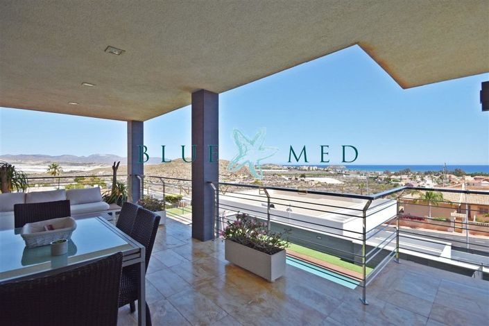 Image No.13-6 Bed Villa for sale