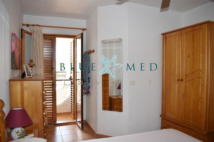 Image No.21-7 Bed Property for sale