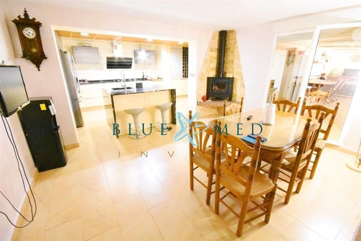 Image No.13-5 Bed Country House for sale