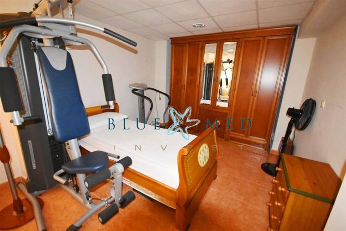 Image No.26-5 Bed Country House for sale