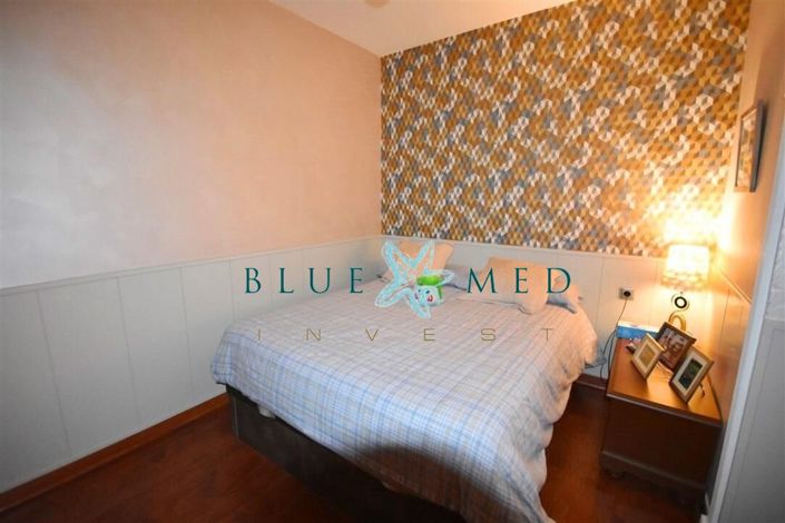 Image No.40-5 Bed Country House for sale