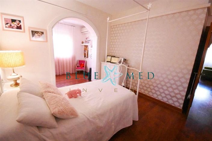 Image No.43-5 Bed Country House for sale