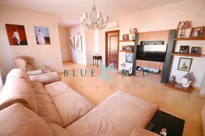 Image No.9-5 Bed Country House for sale