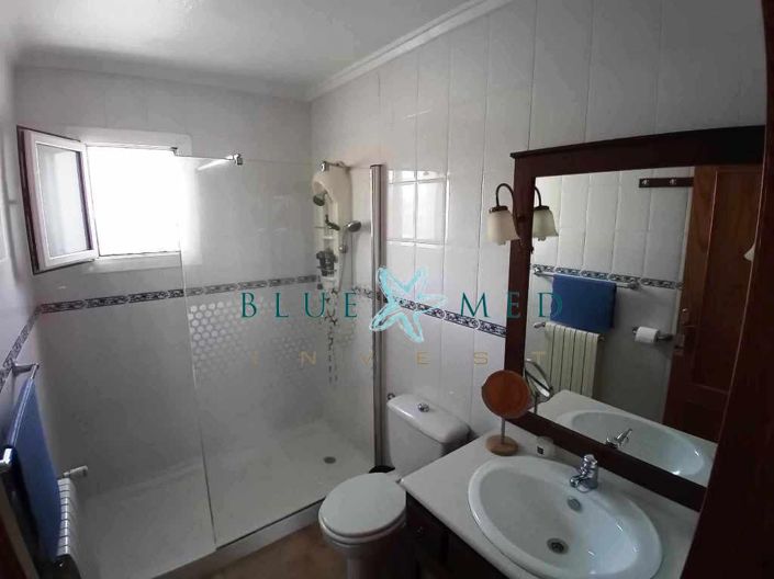 Image No.20-3 Bed Villa for sale