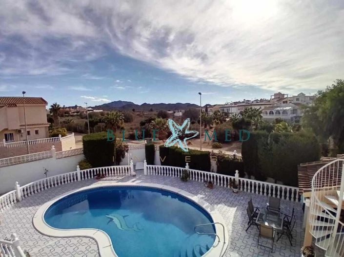 Image No.49-3 Bed Villa for sale