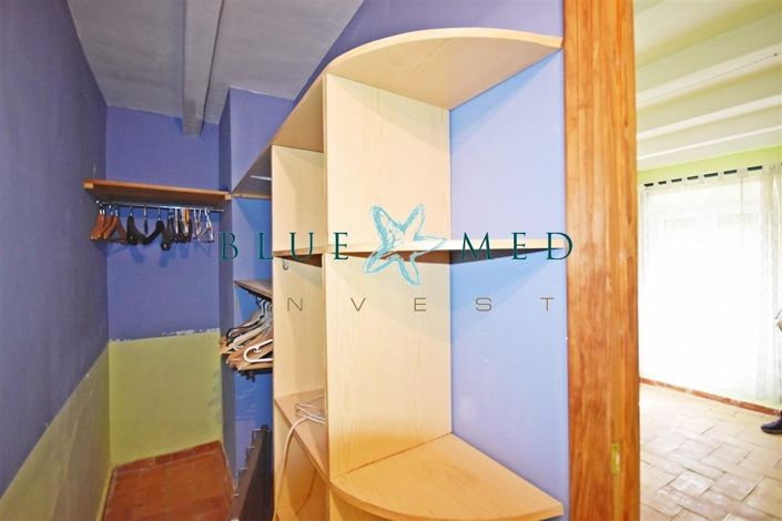 Image No.13-3 Bed Country House for sale