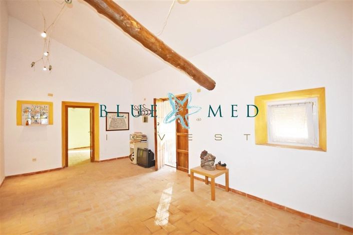 Image No.5-3 Bed Country House for sale