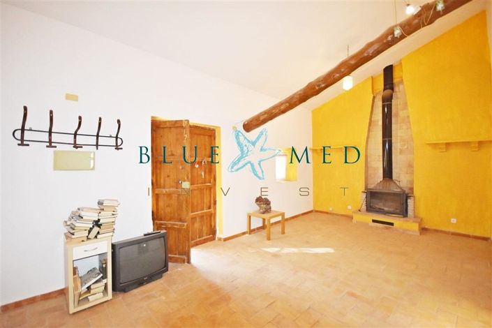 Image No.6-3 Bed Country House for sale