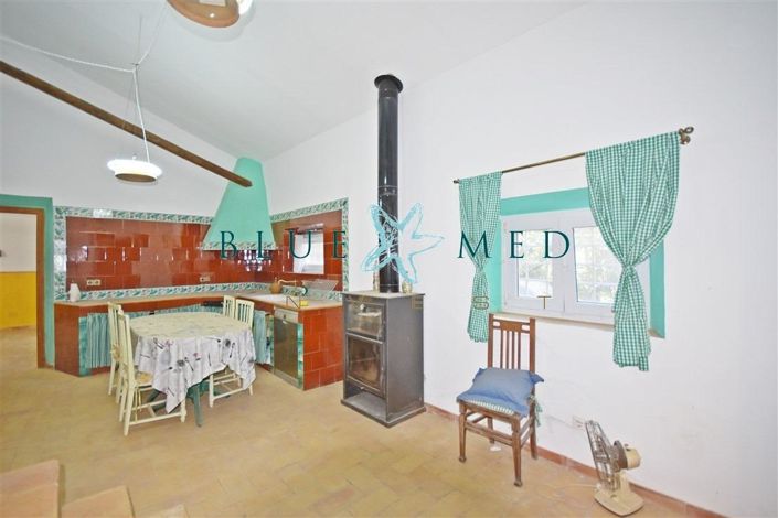 Image No.7-3 Bed Country House for sale