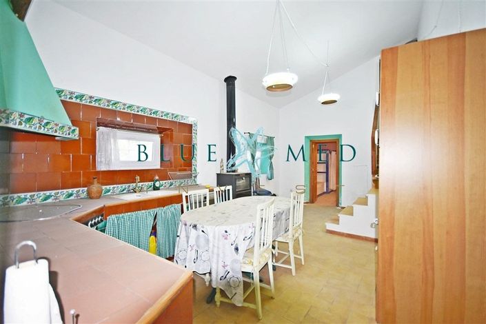 Image No.9-3 Bed Country House for sale