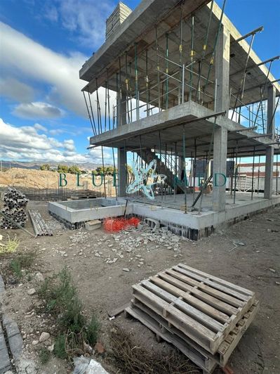 Image No.20-4 Bed Villa for sale