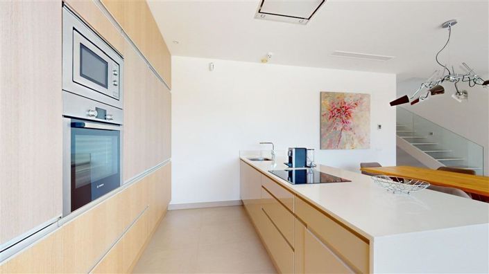 Image No.12-4 Bed Villa for sale